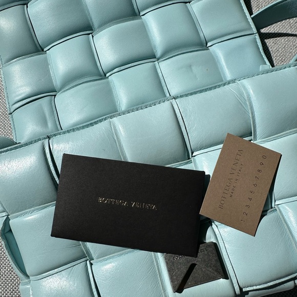 Bottega Veneta Padded Blue Cassette Bag - 8/10 - Picture 7 of 9